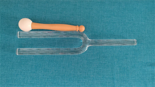 Fabrication de diapasons en cristal