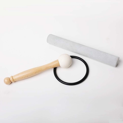 Maçons en caoutchouc pour bols de chant et fourchettes à accorder et pyramides en quartz
