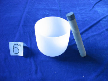 Bouteille de chant du chakra de cristal pour la thérapie sonore silicate 99% par Note