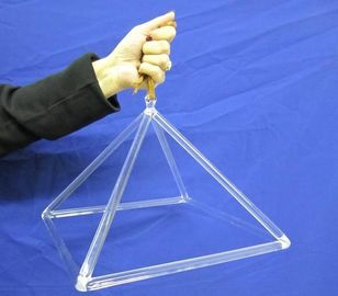 pyramide de cristal de quartz personnalisée pour la sonothérapie