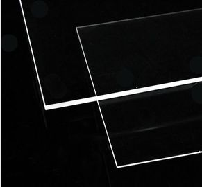 Disque circulaire en verre de quartz pur et transparent avec trous