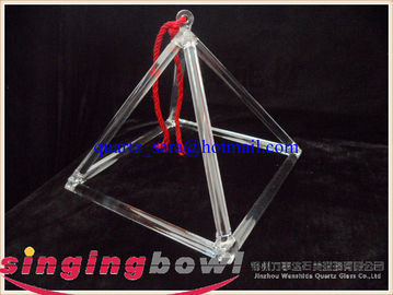 Pyramide chantante en cristal de quartz pour divertissement non musical