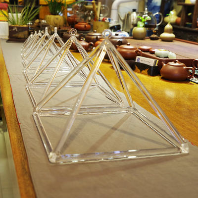 Pyramide en quartz cristal pour la méditation et la guérison des chakras, avec différentes tailles, prix de gros