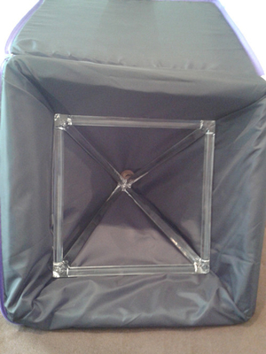 Une pyramide chantante au quartz avec des étuis en tissu anti-saleté