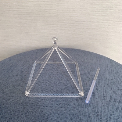 Fournisseur en gros de pyramides chantantes en cristal de quartz