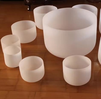 Un bol de cristal de quartz chantant