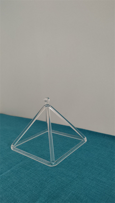 Les pyramides 8"