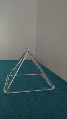 Les pyramides 8"