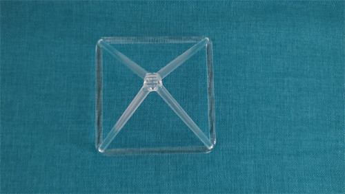 Pyramide en quartz avec accessoires, toutes tailles, quartz de haute pureté