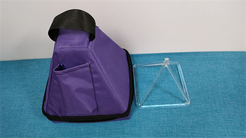 Pyramide au quartz cristallin