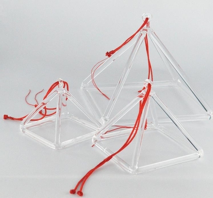Pyramides chantantes en cristal de quartz clair avec sac à main
