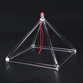 Les pyramides chantantes de cristal de quartz 99,99% cristal de quartz pur naturel fabriqué en Chine